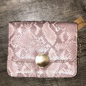Pink Purse w/gold metal strap